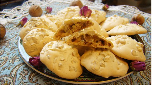 آموزش شیرینی پفکی گردویی